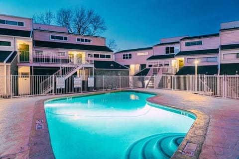 Relax and refresh in the shared pool.