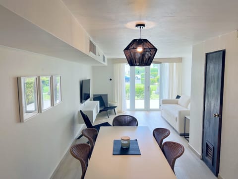 Living room/Dining room