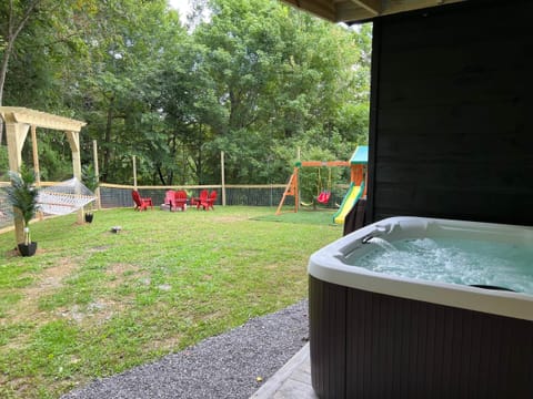 717918C5 13BC 4D40 8DC6 5B96233F4EE1