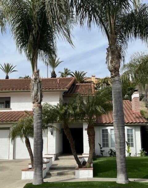 Family oasis awaits.