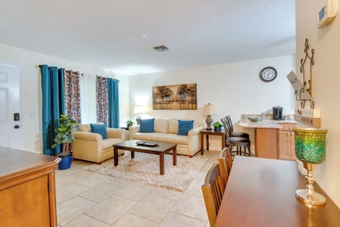 Dining Area | Central Heat & A/C