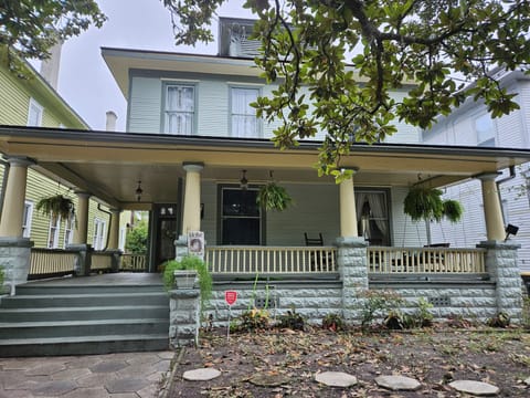 Sugar Magnolia House 
