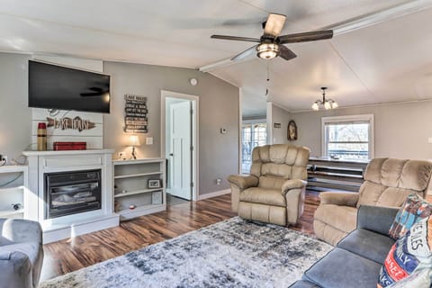 Flemington Vacation Rental | 3BR | 2BA | 1,300 Sq Ft | Steps Required