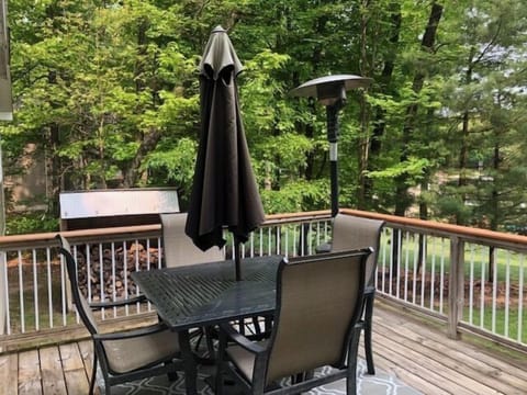 Dining Table and Chairs on deck - Dining Table and Chairs on deck