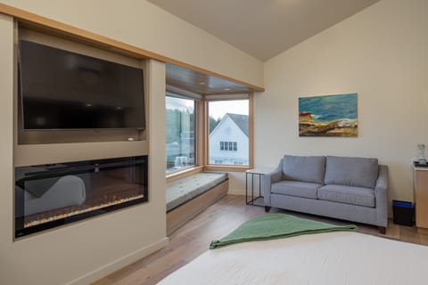 302 Johns Island - Village Inn Eastsound Orcas Island Washington - 13