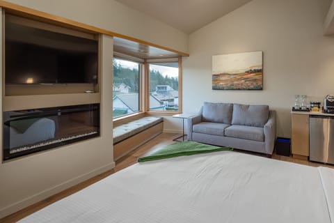 406 Barnes Island - Village Inn Eastsound Orcas Island Washington - 45