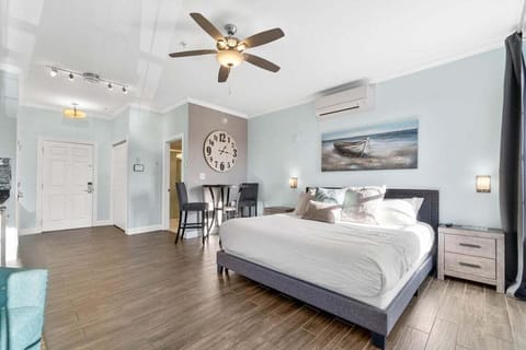 King size bed