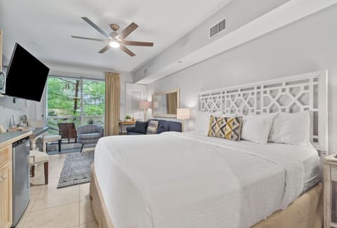 King size bed