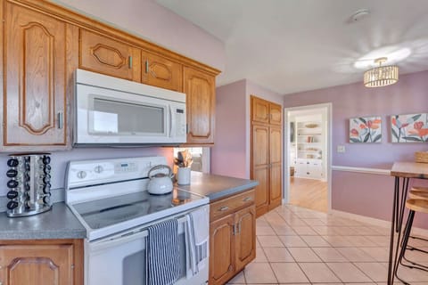 Essential cooking supplies provided. Personalized grocery and meal delivery service available