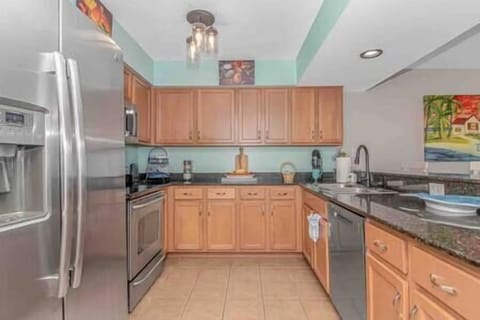 Be849351 c900 402d 8377 befac7b1a789