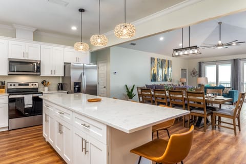 Large Kitchen Island with Gulf View Breeze away Beach House