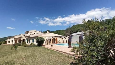 80a09f6d-17d7-476c-bcfc-f2c7215331b8