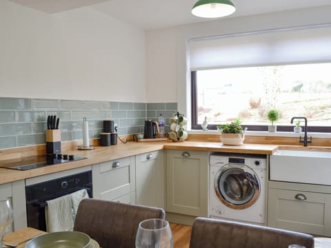 Kitchen | Black Spout Cottage, Pitlochry