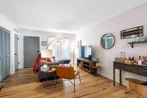 Open Living Room, Dining Room, Coffee Bar