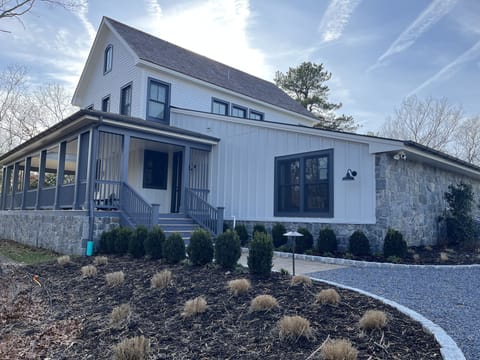 approach to house