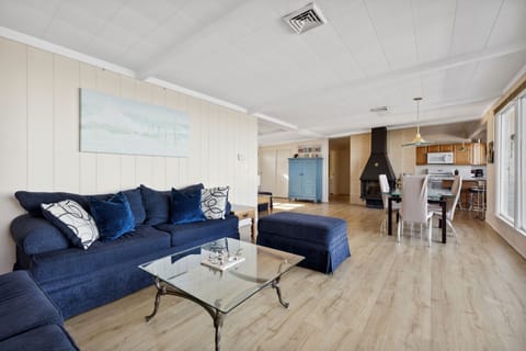 With ample space for lounging, you’ll feel right at home in this cozy haven.