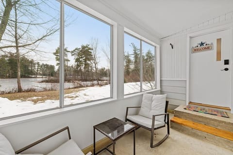 Front patio and main entrance