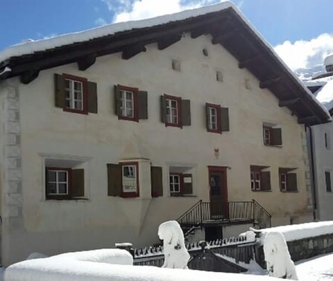 Exterior view winter