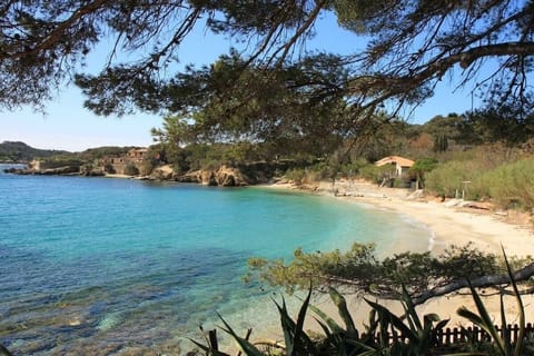 plage du côté de la badine