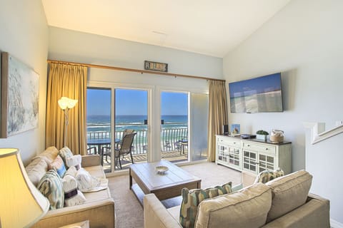 Crystal Sands 307B Living Room