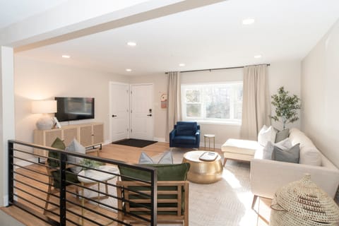 Relax in Living area one. 55" Roku Tv.