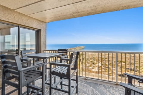 439 Private Oceanfront Balcony