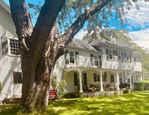 Beechcroft Manor 