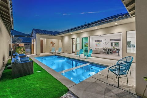 Perfect for a relaxing swim at night.