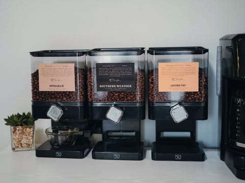 COFFEE BAR | We offer dispensers for three VERY different varieties of Onyx Coffee. If you're a coffee connoisseur, we have no doubt you'll love this unique feature!
We also include a range of complimentary teas, k-cups, and decaf options.