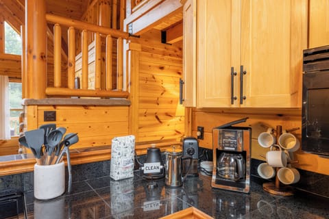 2022-09-07_KS_TED House 2-6B2A1180-HDR014