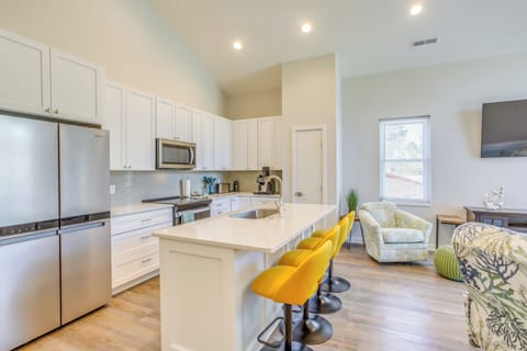 Kitchen | Keurig Coffee Maker | Toaster | 2nd Floor