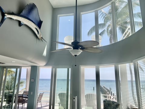 Incredible natural light with all the windows. 