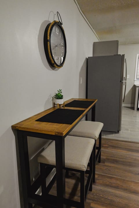 Extra Dining or workspace