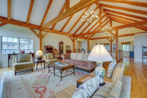 Williamstown Vacation Rental | 3BR | 3BA | Stairs Required | 3,600 Sq Ft