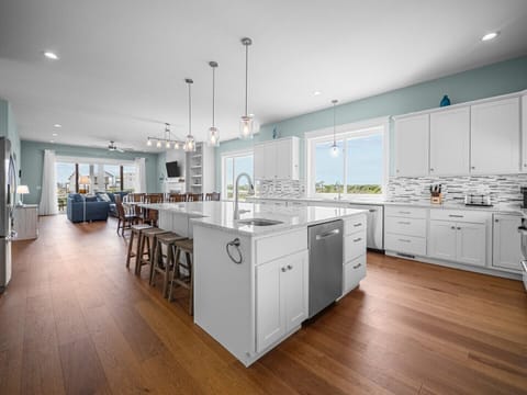 All Open to Living Area