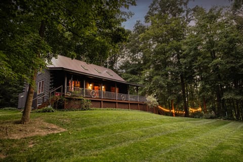 Escape the busy life of the city to a quiet retreat in the woods.