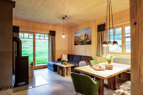 Vacation apartment Alpenraum - Naturzeithof Farm Stay in Oberstdorf