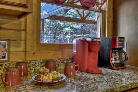 Great Kitchen Amenities