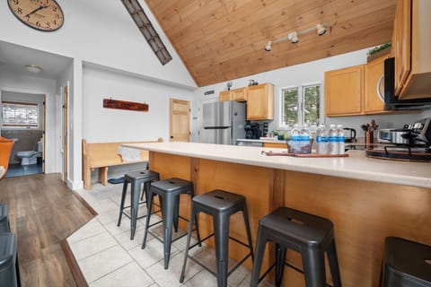 Where good food and great memories are made in NH in this cozy kitchen. 