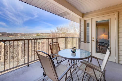 Branson Vacation Rental | 2BR | 2BA | Stairs Required to Enter | 1,438 Sq Ft