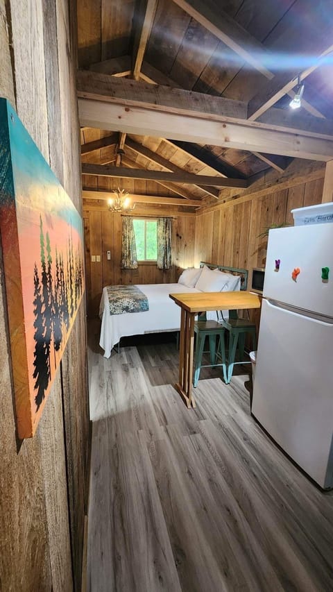 View of cabin as you walk in front door
