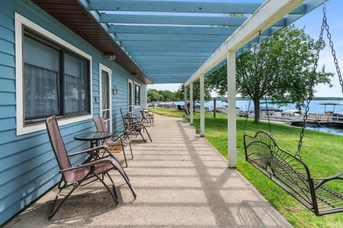 Enjoy 2 units at Fife Lake Lodge! Room 5 & Room 6!!