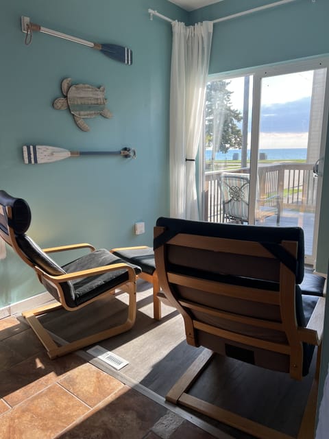 Enjoy the waves from the sun room or porch!