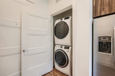 Washer/Dryer Bathroom