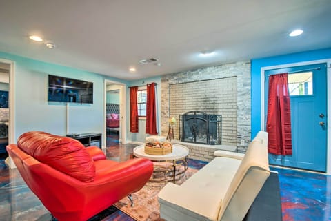 Decatur Vacation Rental | 2BR | 1BA | 1,500 Sq Ft | Step-Free Access