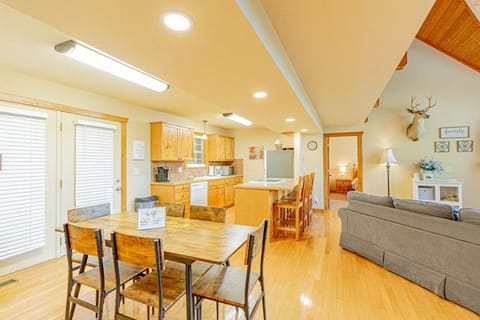 Dining room with plenty of seating. Additional seating at the kitchen counter.