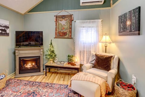 Ellijay Vacation Rental | 2BR | 1BA | 900 Sq Ft | 2 Steps Required