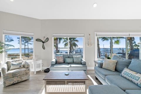 Living Area - Water Views - Deck Access - Smart TV - Electric Fireplace