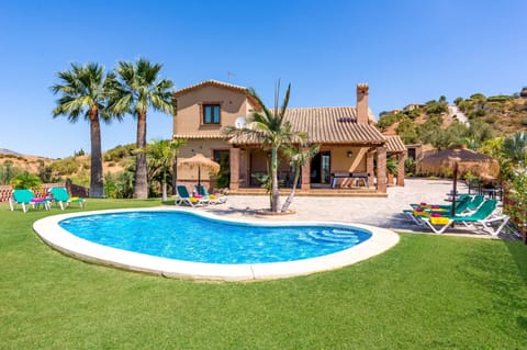 Villa Alma image