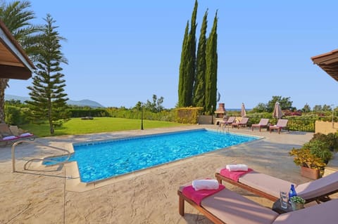 Villa Andriana image